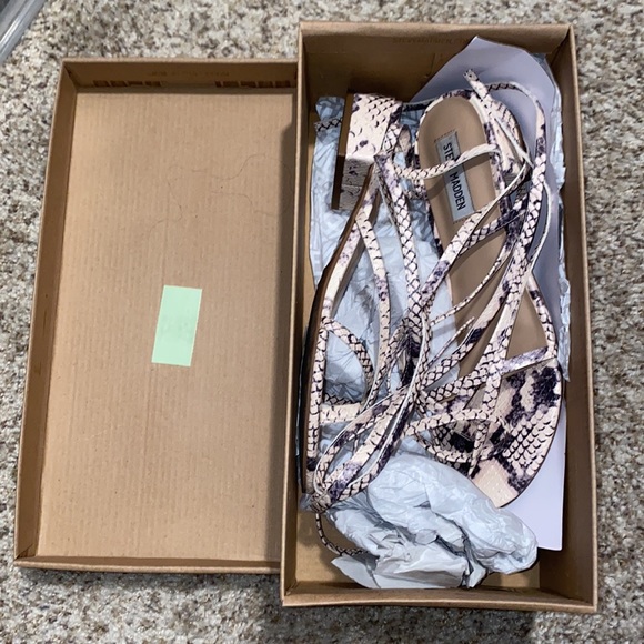 Ryee Snake Skin size 8 - Picture 8 of 11